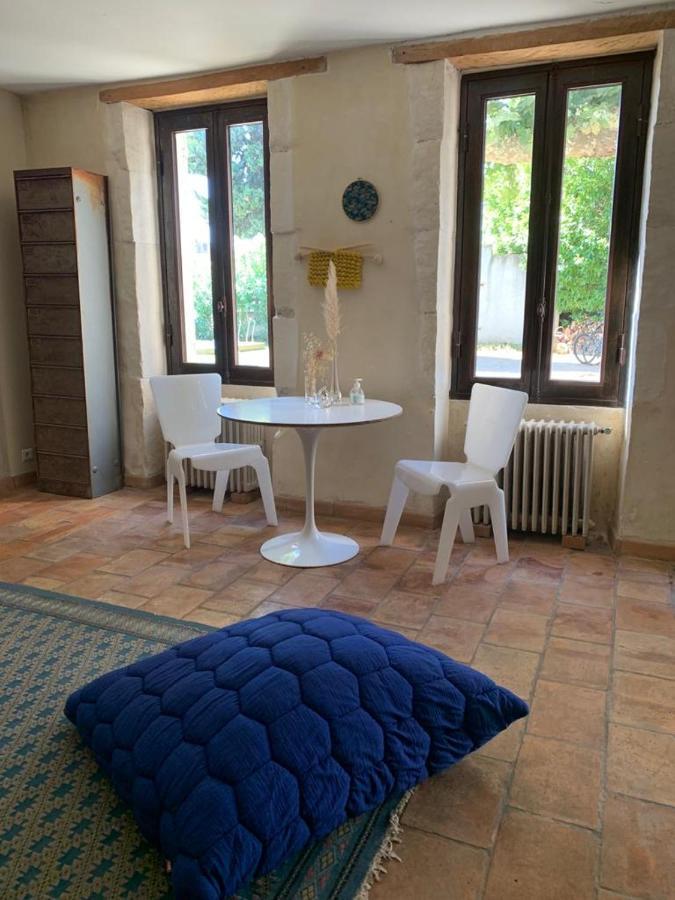 Cabannes Mas Carita Bed & Breakfast エクステリア 写真