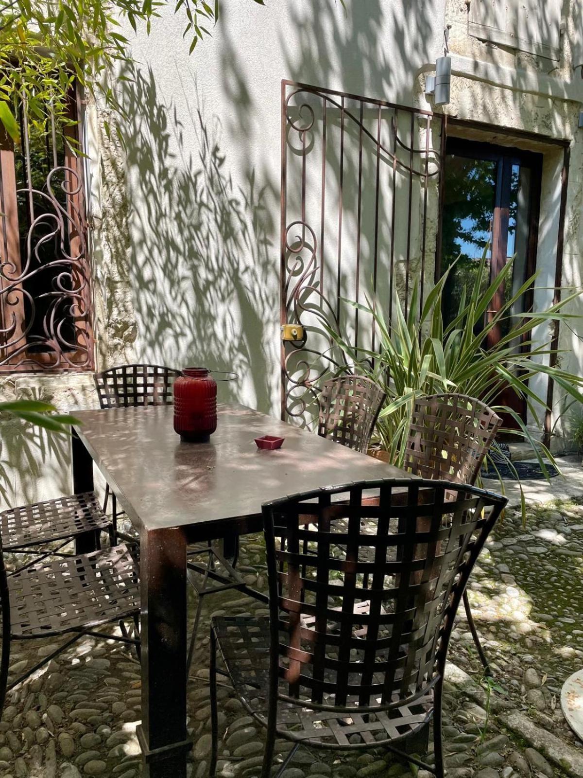 Cabannes Mas Carita Bed & Breakfast エクステリア 写真